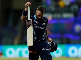 Watch: Furious Gujarat Titans Star Matthew Wade Throws Away Bat In Dressing Room After Controversial Dismissal Vs RCB Watch: Furious Gujarat Titans Star Matthew Wade Throws Away Bat In Dressing Room After Controversial Dismissal Vs RCB