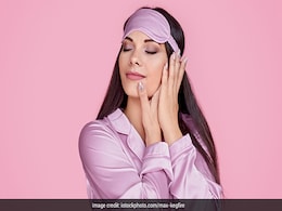 Skin care Routine : सोते समय चेहरे पर लगा ली अगर ये 3 चीजें, फिर देखिए सुबह कितना ग्लो करेगा आपका फेस, बस लगाना होगा कुछ इस तरह Skin care Routine : सोते समय चेहरे पर लगा ली अगर ये 3 चीजें, फिर देखिए सुबह कितना ग्लो करेगा आपका फेस, बस लगाना होगा कुछ इस तरह