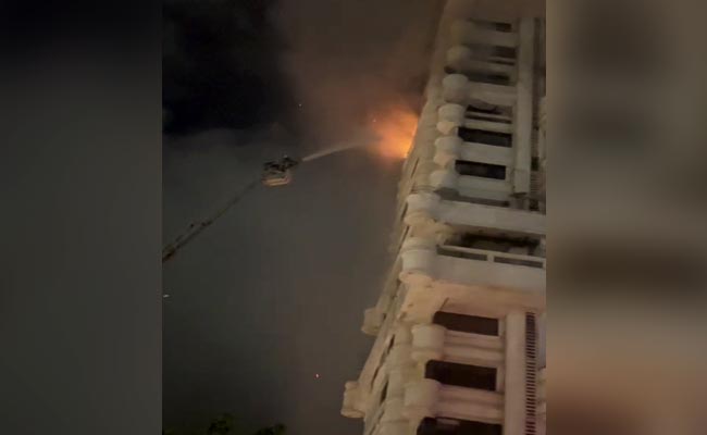 Fire At Highrise Next To Shah Rukh Khan's Bungalow In Mumbai
