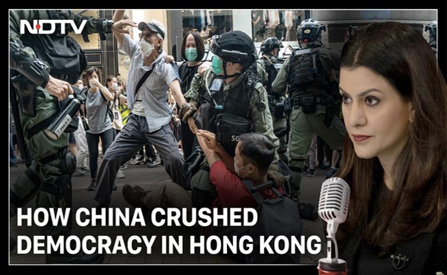 How China Crushed Democracy In Hong Kong - 'Hot Mic' with Nidhi Razdan - Vimarsana News