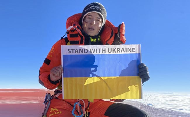 "Stand With Us": Ukrainian Mountaineer Unfurls Flag On Mount Everest