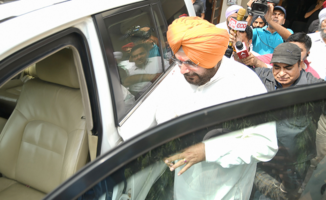 Navjot Sidhu, Given 1-Year Rigorous Jail Term For 1988 Road-Rage, To Surrender Today