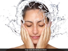 Is Dunking Your Face In Ice Water Good For Your Skin? Dermatologist Weighs In
