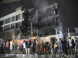 Delhi Fire : दिल्ली में पहले भी हुए हैं कई बड़े अग्निकांड, इन घटनाओं ने पूरे देश को झकझोर दिया था Delhi Fire : दिल्ली में पहले भी हुए हैं कई बड़े अग्निकांड, इन घटनाओं ने पूरे देश को झकझोर दिया था