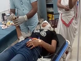 बिहार: चलती ट्रेन से युवती को फेंका, रेलवे अस्पताल में भर्ती कराया गया बिहार: चलती ट्रेन से युवती को फेंका, रेलवे अस्पताल में भर्ती कराया गया