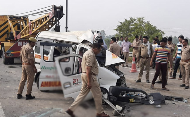 7 Dead In Ambulance-Truck Collision In UP, 6 Were Returning After Check-Up