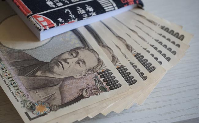 Japanese Man Gambles Away Millions After He Was Accidentally Paid Covid Relief Money Meant For 463 People