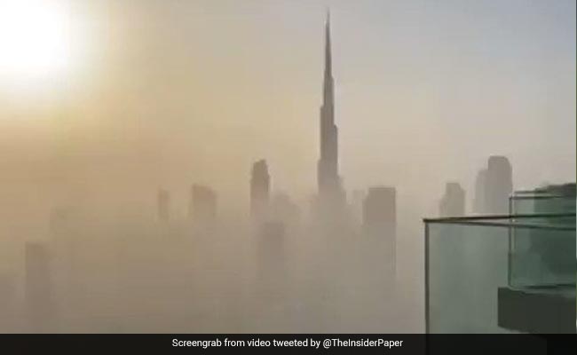 Dubai's Burj Khalifa Vanishes In A Layer Of Dust Amid Sandstorm
