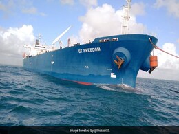 India sends 40,000 Metric Tonnes Of Petrol To Crisis-Hit Sri Lanka India sends 40,000 Metric Tonnes Of Petrol To Crisis-Hit Sri Lanka