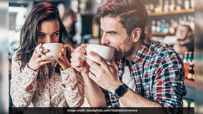 First Date Tips: पहली डेट पर पूछें ये 10 सवाल, मजेदार हो जाएगी बातचीत, Relationship Coach ने शेयर की टिप्स