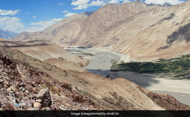 4 Tourists Killed After Vehicle Falls Into Gorge In Ladakh