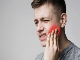 Toothache Home Remedies: दांत दर्द के लिए घरेलू इलाज, दर्द से मिलेगा तुरंत आराम Toothache Home Remedies: दांत दर्द के लिए घरेलू इलाज, दर्द से मिलेगा तुरंत आराम