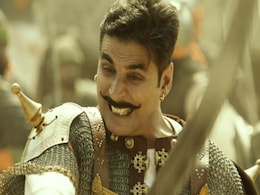 'पृथ्वीराज' में अक्षय कुमार का एक्सप्रेशन देख हंसते-हंसते लोटपोट हुए फैन्स, बोले- सीरियस रोल में भी हंसा दिया 'पृथ्वीराज' में अक्षय कुमार का एक्सप्रेशन देख हंसते-हंसते लोटपोट हुए फैन्स, बोले- सीरियस रोल में भी हंसा दिया