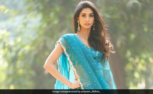 Poonam Dhillon's Daughter Paloma To Make Her Bollywood Debut. Details Here