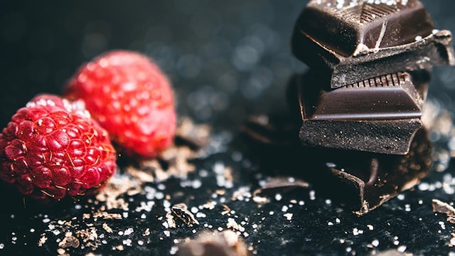 Skincare & Diet: Unlike common beliefs, chocolate is not bad for skin if it is dark chocolate