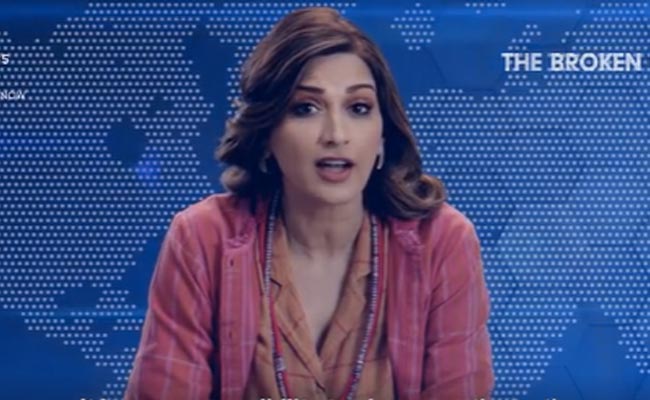 Sonali Bendre To Make Her OTT Debut With <i>The Broken News</i>, Shares Teaser