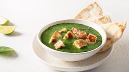 Palak Chicken, Palak Egg Curry And More: 5 Palak Recipes To Try For Dinner