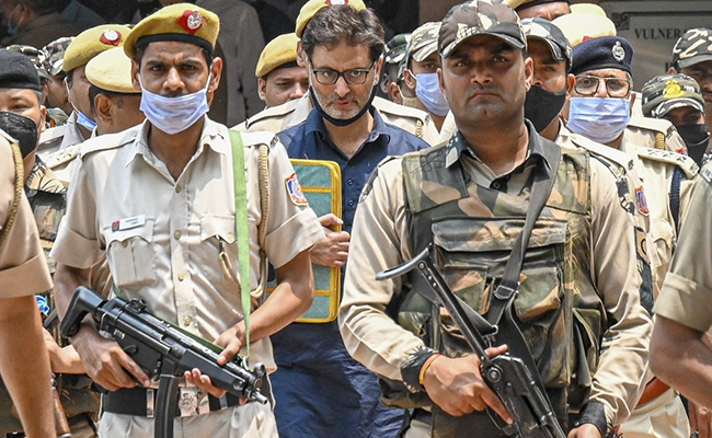 Terrorist Yasin Malik Ends Hunger Strike In Delhi's Tihar Jail