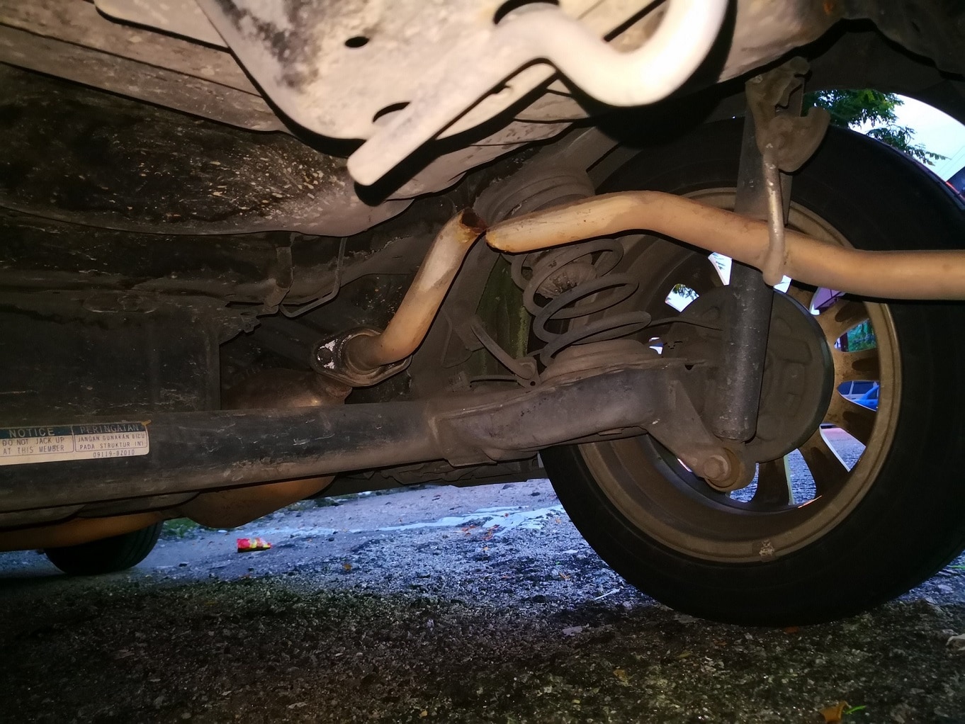 Reasons To Avoid Potholes To Protect Your Car