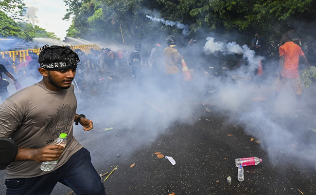 Sri Lanka Protesters Push Anti-Government Campaign Despite New PM