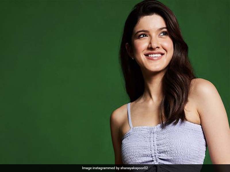 Shanaya Kapoor Gives Her Basics Wardrobe An Update With Summer Lilac
