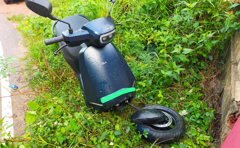 Ola Scooter Owner Reports Incident Of Front Suspension Failure