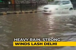 11-Degree Drop In 1.5 Hours: Rain Cools Delhi's Scorching Heat 11-Degree Drop In 1.5 Hours: Rain Cools Delhi's Scorching Heat