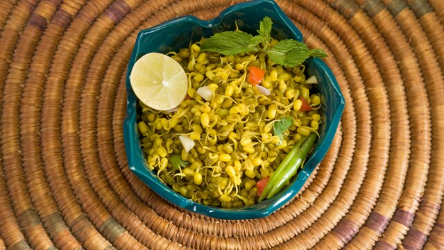 Channa and sprouts are very filling foods and help reduce unnecessary feelings of hunger