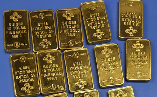 3 Arrested At Delhi Airport For Smuggling Gold Worth Rs 76 Lakh