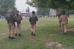 Clashes In Kashmir's Anantnag After Eid Prayers Clashes In Kashmir's Anantnag After Eid Prayers