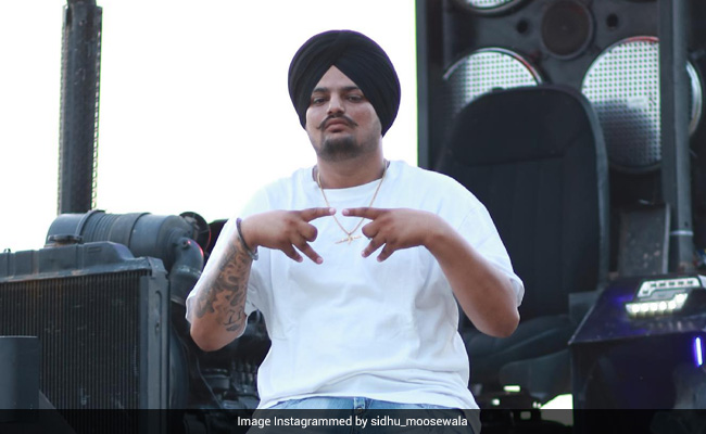 Himachal Chief Minister's Swipe At AAP Over Singer's Killing In Punjab