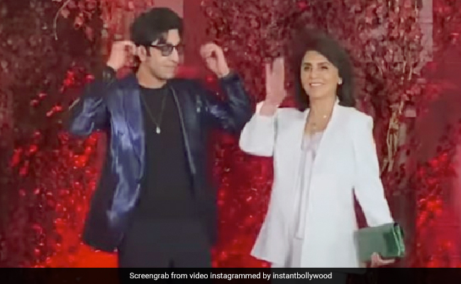 बर्थडे पार्टी में रणबीर कपूर ने ली मां नीतू कपूर के साथ एंट्री, फैन्स बोले- बहूरानी नहीं आई