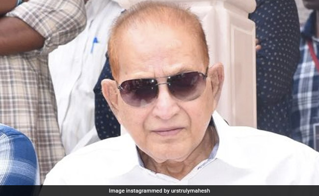 Veteran Actor Krishna, Father Of Mahesh Babu, Being Treated On Ventilator