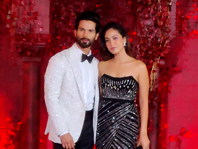 At KJo's Party, Shahid Kapoor Kept It Casual, Mira Brought The Bling