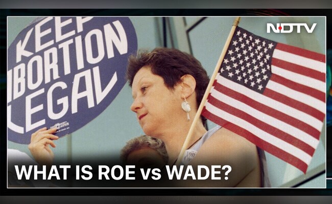 What Is Roe vs Wade And Will Abortion Become Illegal In The US? - 'Hot Mic' With Nidhi Razdan - Vimarsana News