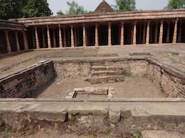 हाईकोर्ट में धार भोजशाला का मुद्दा, हिंदू संगठन ने दायर की याचिका, कहा- नमाज पढ़ने पर लगाएं रोक हाईकोर्ट में धार भोजशाला का मुद्दा, हिंदू संगठन ने दायर की याचिका, कहा- नमाज पढ़ने पर लगाएं रोक