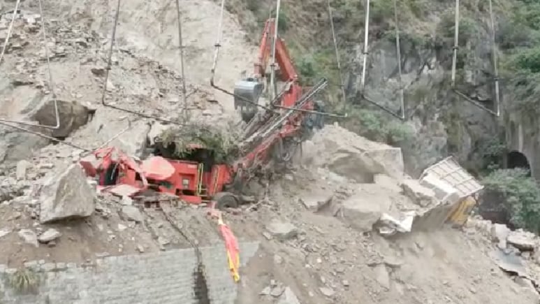 22 Killed In Failures Across 48 National Highway Projects Since 2021: Centre