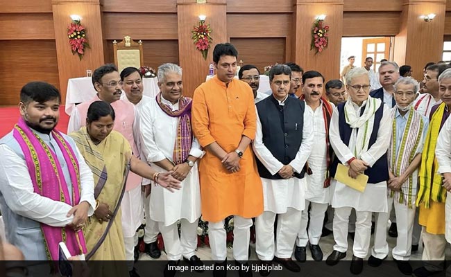 Day After Tripura Gets New Chief Minister, 11 Cabinet Ministers Take Oath