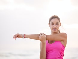 How Is Your Gym Workout Harming Your Skin? Experts Explain How Is Your Gym Workout Harming Your Skin? Experts Explain