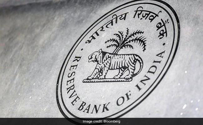 फ्लिपकार्ट के पूर्व प्रमुख की कंपनी सहित 6 बैंकों के लाइसेंस के आवेदनों को RBI ने किया खारिज