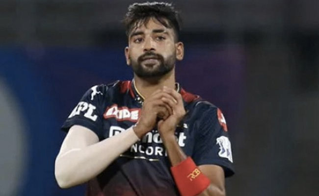 मोहम्मद सिराज ने IPL में बनाया अनचाहा रिकॉर्ड, भूलकर भी याद नहीं रखना चाहेंगे