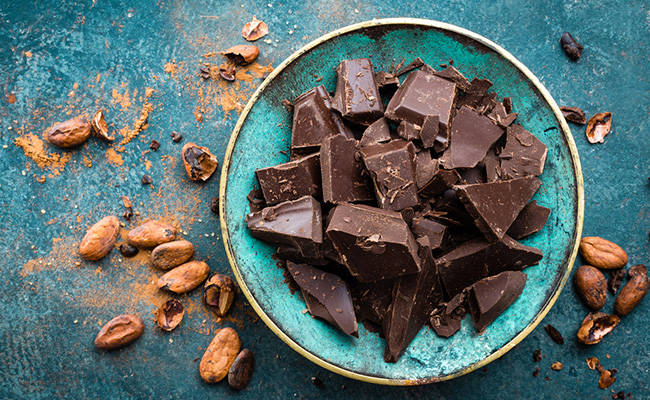Dark chocolate is rich in iron and magnesium and is a great snack for when you're on periods