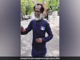 Rajinikanth के इस हमशक्ल को देख दांतों तले दबा लेंगे उंगली, स्टाइल देख बोलेंगे 'थलाइवा' Rajinikanth के इस हमशक्ल को देख दांतों तले दबा लेंगे उंगली, स्टाइल देख बोलेंगे 'थलाइवा'