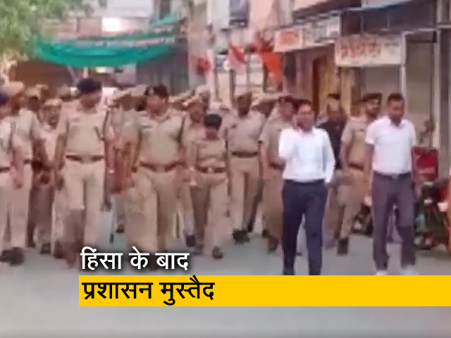 झड़प के बाद हनुमानगढ़ में पुलिस का फ्लैग मार्च