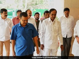 सिद्धारमैया के शपथ ग्रहण समारोह में केजरीवाल, KCR और पिनराई विजयन को नहीं मिला न्योता: सूत्र सिद्धारमैया के शपथ ग्रहण समारोह में केजरीवाल, KCR और पिनराई विजयन को नहीं मिला न्योता: सूत्र