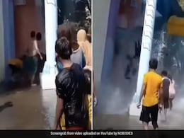 Viral Video : Water Park में हादसा, 2 हिस्सों में टूटा झूला, 30 फीट नीचे गिरे लोग Viral Video : Water Park में हादसा, 2 हिस्सों में टूटा झूला, 30 फीट नीचे गिरे लोग