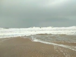 Cyclone Asani Weakens As It Approaches Andhra, Heavy Rain, Winds: 10 Facts Cyclone Asani Weakens As It Approaches Andhra, Heavy Rain, Winds: 10 Facts