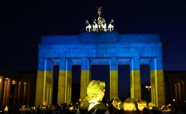 Germany To Make Visas Easier For Russian Government Critics. Here's Why