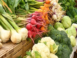 क्या आपका भी Cholesterol लेवल है बढ़ा हुआ, बस इन सब्जियों को कच्चा खाना कर दीजिए शुरू, कुछ दिन में हो जाएगा कंट्रोल क्या आपका भी Cholesterol लेवल है बढ़ा हुआ, बस इन सब्जियों को कच्चा खाना कर दीजिए शुरू, कुछ दिन में हो जाएगा कंट्रोल