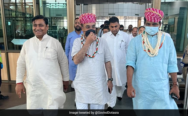 Congress' KC Venugopal, Ajay Maken In Udaipur Ahead Of Crucial 3-Day Camp